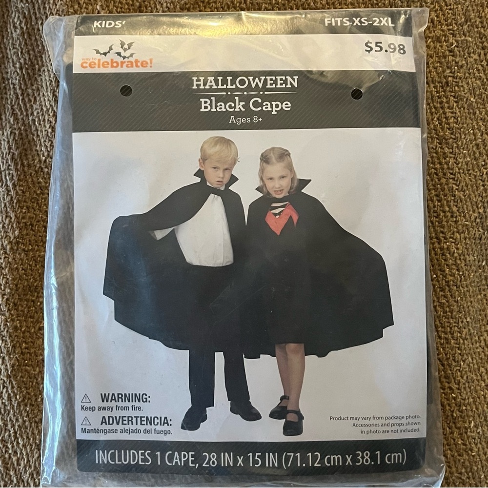 Basic Black Cape Costume Child One Size Vampire Witch Halloween Dress-up New